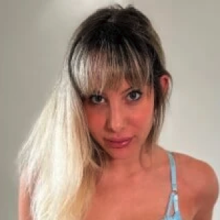 Gualans Pornstar